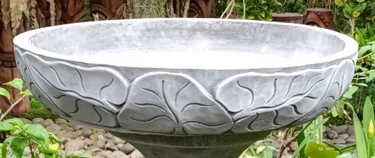 Makassar - Schale mit Lotosmotiv, Ø. 50 cm | Steinguss 